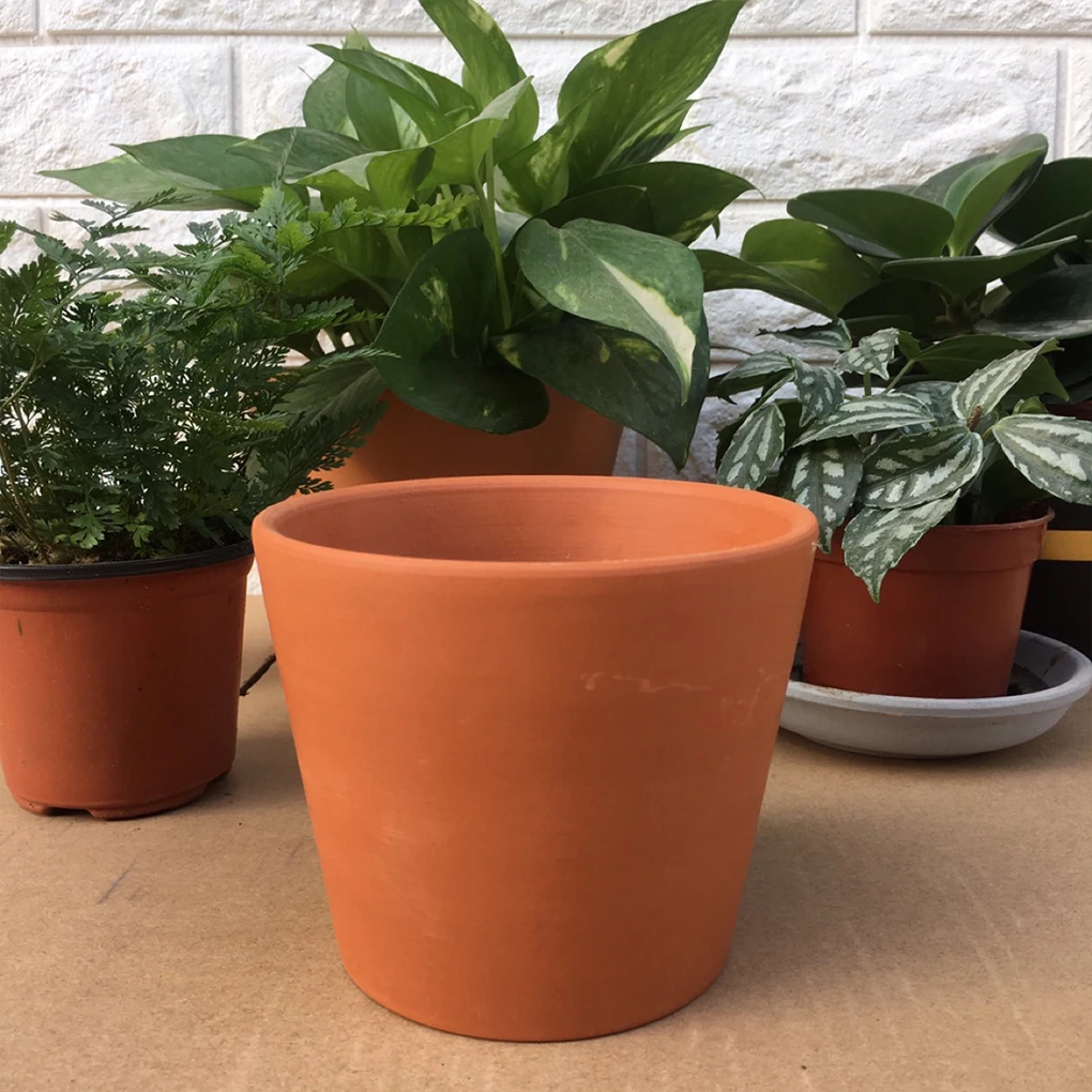 Easy To Maintain Plant Pots Indoor And Outdoor Gardens Weather-resistant Garden Pots And Planters earth yellow 12*11cm