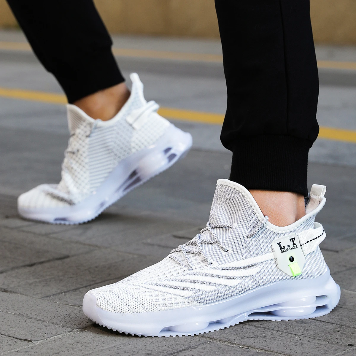 أحذية YRZL للرجال للاستخدام الخارجي أحذية رياضية قابلة للتنفس للرجال غير قابلة للانزلاق أحذية رياضية مريحة للمشي أحذية تدريب غير رسمية