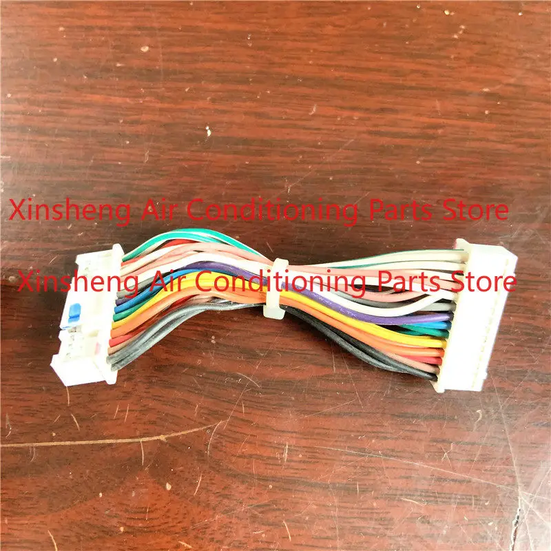 Le câble de connexion de la série A1000-H1000-E1000 de la carte CPU à la carte d'alimentation du convertisseur de fréquence est câblé