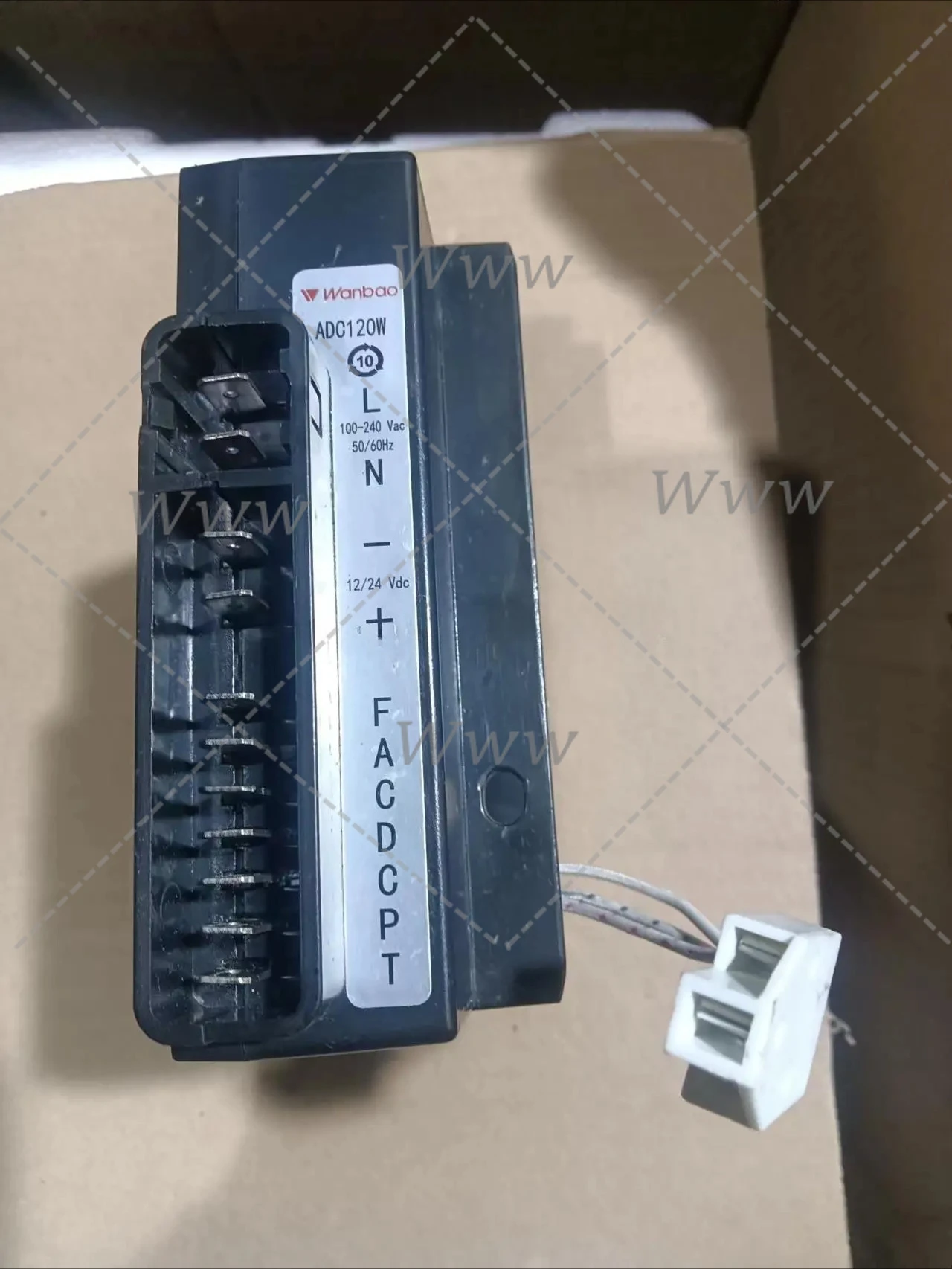 

Wanbao ADC120W автомобильный холодильник, драйвер компрессора с регулируемой частотой постоянного тока 12/24 В