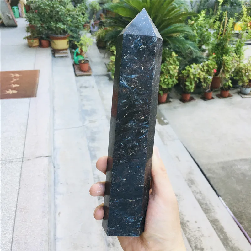

1.3kg natural crystal firework stone magic wand home decoration