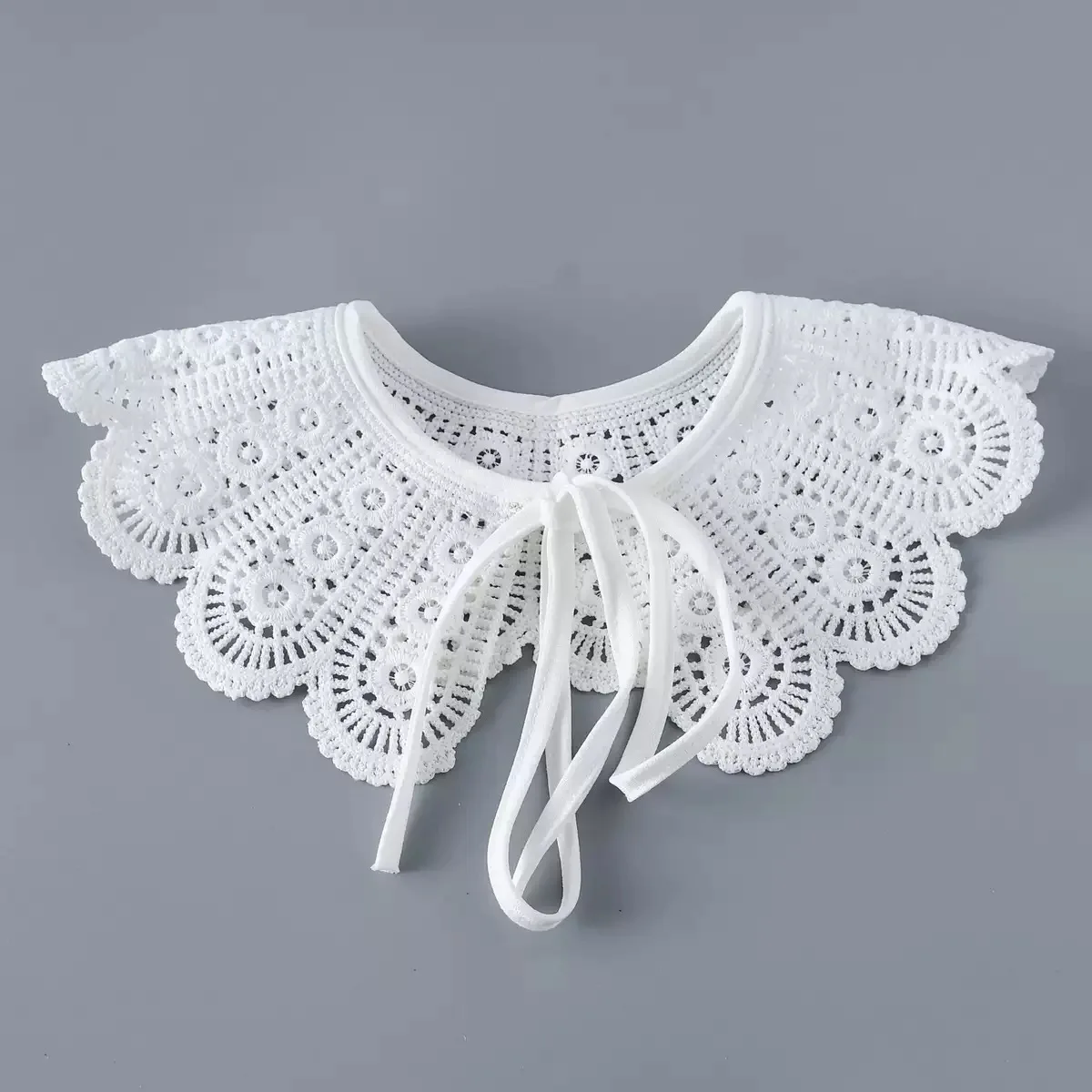 Korean Style Decorative Fake Collar Shawl Hollow Out Embroidery Detachable Versatile Fake Collar Vintage Short Poncho Capele