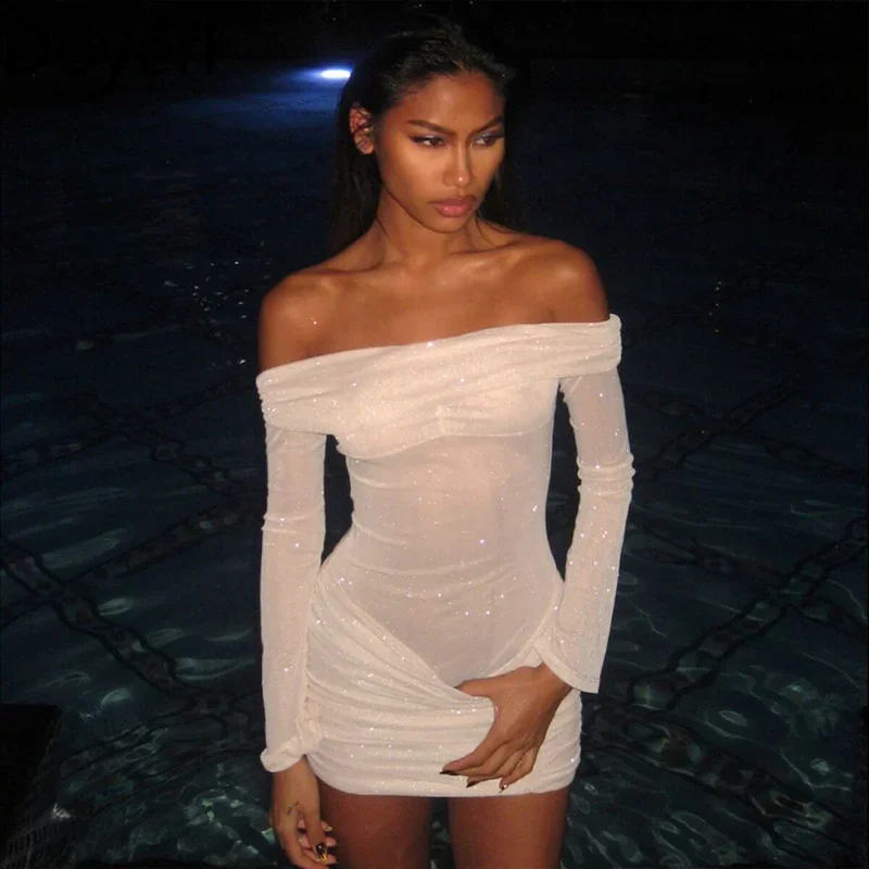 Doyerl Mini abito aderente a maniche lunghe Abbigliamento da club per donna Maglia trasparente con scollo a barchetta Increspato Slim Night Party Abiti corti Compleanno