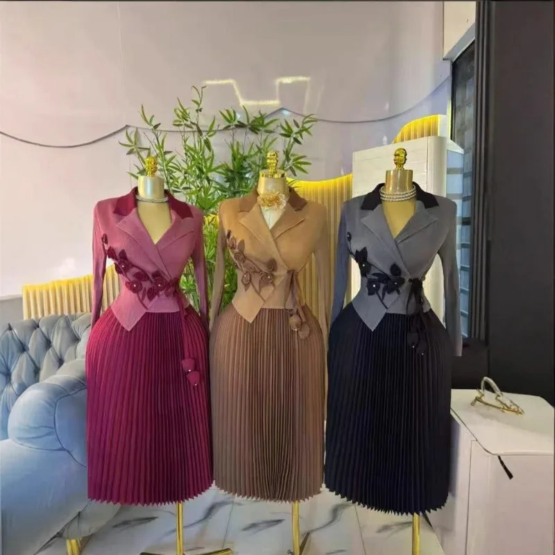 Miyake Plissee Afrikanische Frauen Plus Größe Kleider Hals Taille Stereoskopische Blume Dekoration Lose Elegante Dehnbare Lange Rock