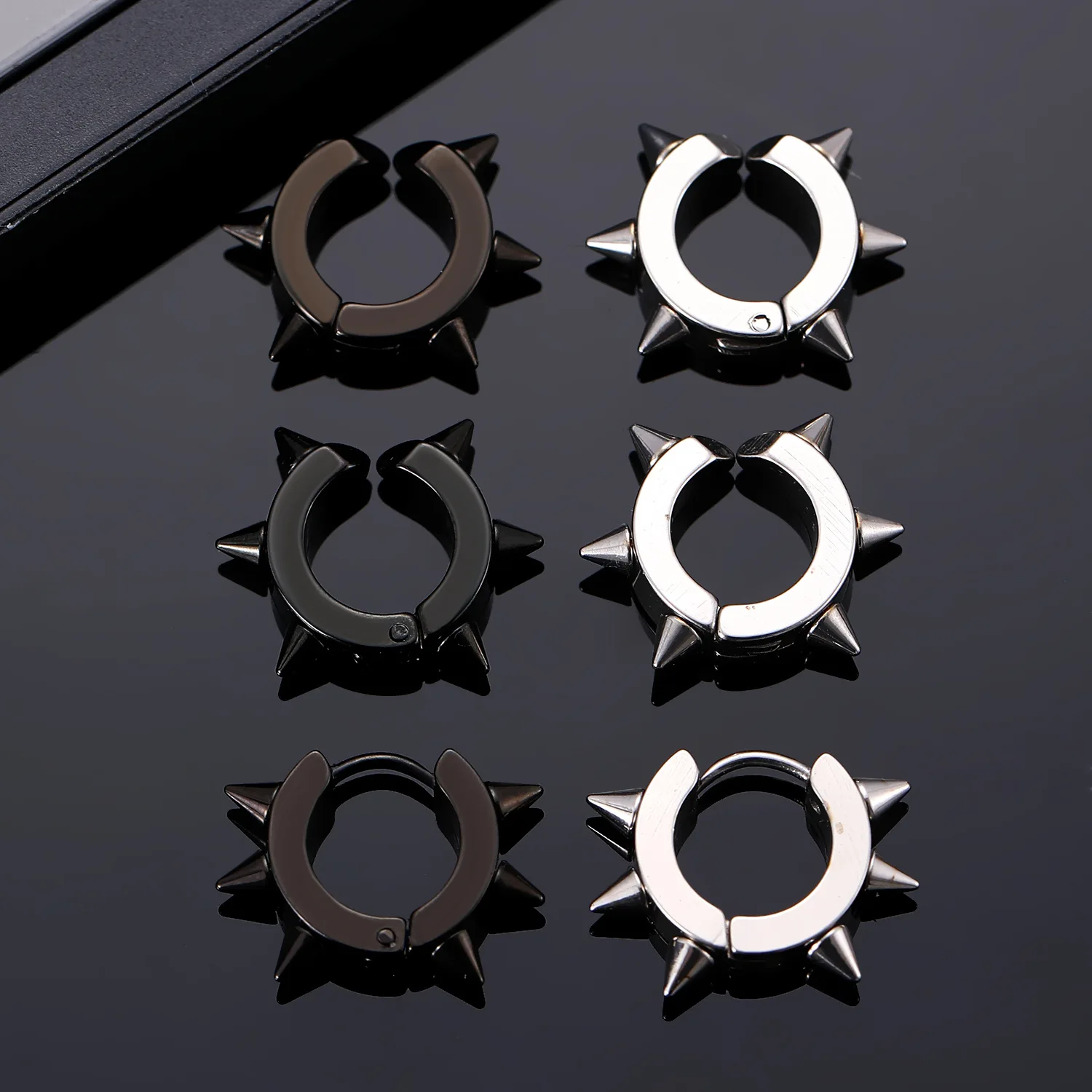 3Pcs Stainless Steel Gothic Punk Clip Earrings Unisex Spike Rivet Cross Non-Pierced Earrings Hip Hop Style Party Jewelry Gifts view 5