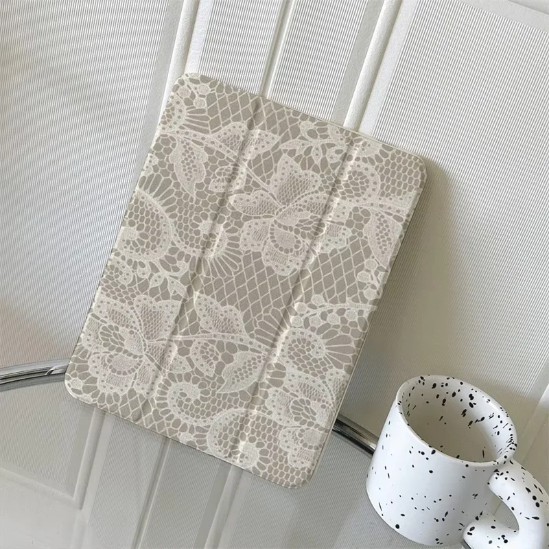 Advanced Vintage White Lace Pattern  For iPad 11th A16 10 9 8 7 5 Pro 13 11 M5 M4 M3 M2 12.9'' Air  4 3 2 1 Mini 7 6 8.3'' Cover