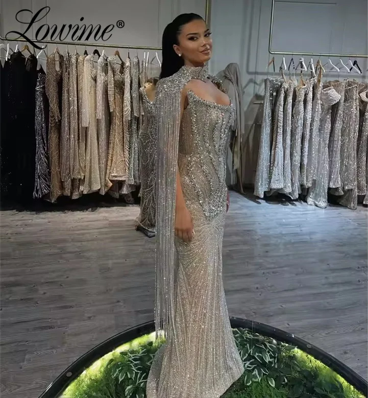 

2026 High Fashion Silver Prom Dresses Crystals Tassel Mermaid Evening Gowns Beaded Customized Robes De Soirée Arabic Party Dress