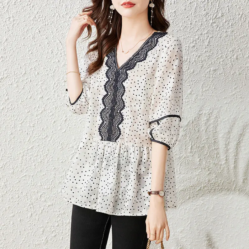 Women\'s Clothing Summer Fashion Lace Patchwork Vintage Polka Dot Print Blouse Simple Casual Ruffle Loose Shirt V Neck Tunic Tops