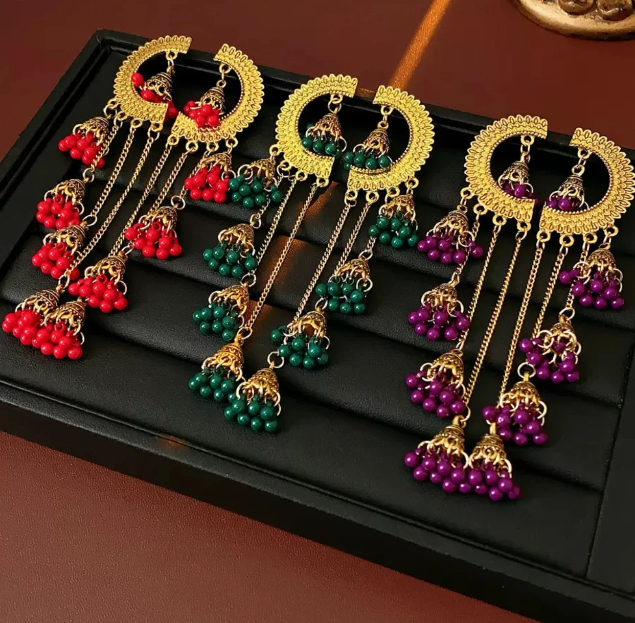 

Hot-selling round fringe earrings for women, fashionable, versatile, ear studs, retro, luxurious, high-end, exaggerated ear