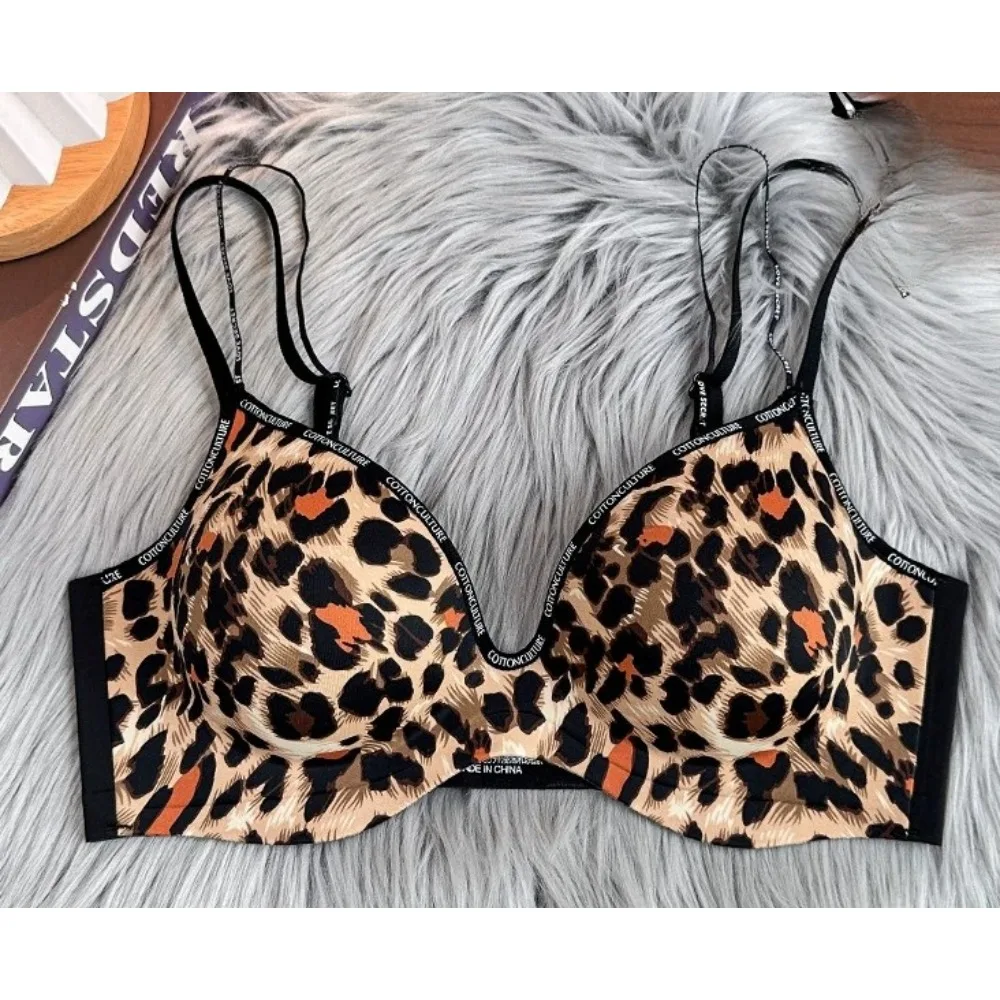 

Hot Sale Push Up Bra for Small Chest Women Non Marking Seamless AA Cup Underwire Anti-Sagging Lingerie A Size S-XL Bra