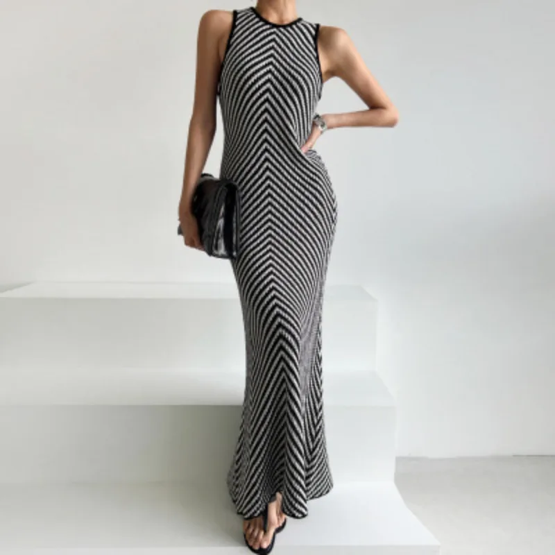 Dresses Women Casual Fashion Party Prevalent Temperament Slim Slender Sexy Sheath Unique Striped Sleeveless Spaghetti Strap New