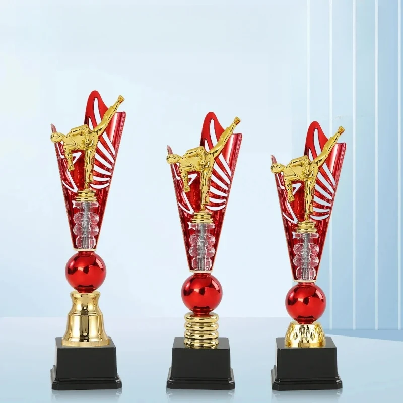 

Taekwondo martial arts boxing combat trophy, children's student commemorative item, figurine