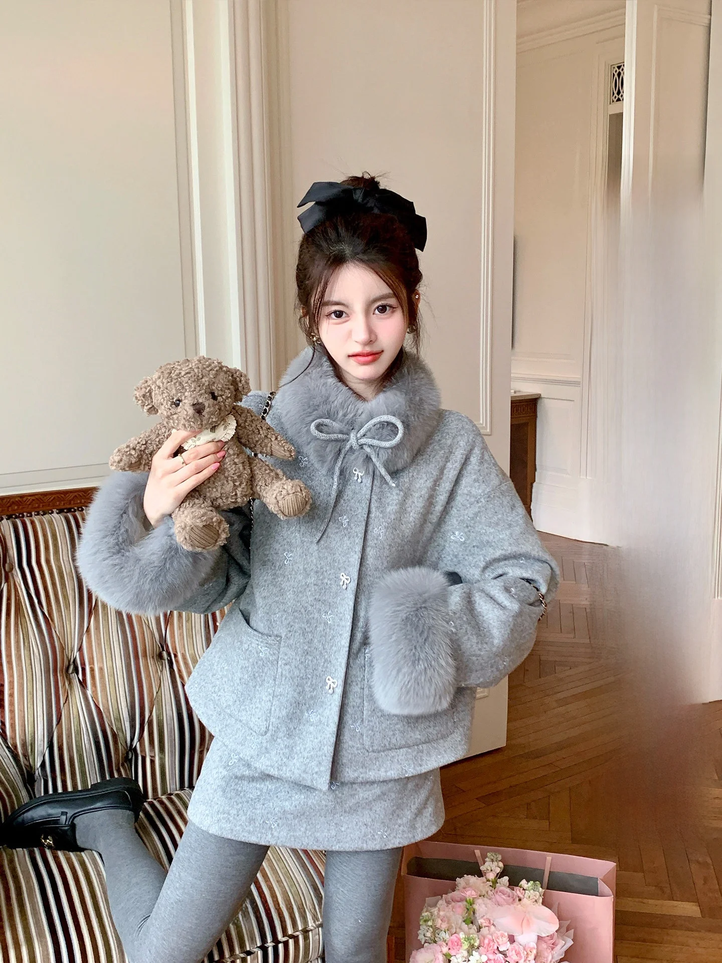 

eisfa Double-Sided Woolen Set Fur Collar Small Fraance Sle Fur Coat Ele Straight Cut Winter Faion Outerwear