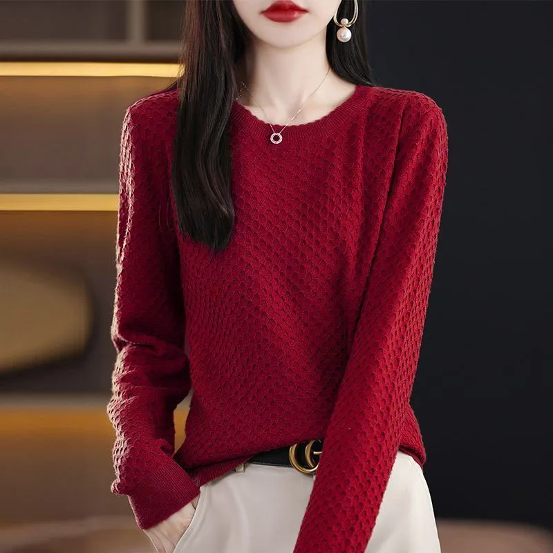 New Autumn and Winter Fashion High Grade Jacquard Design Sense Solid Color Versatile Loose Thick Round Neck Long Sleeve Sweater