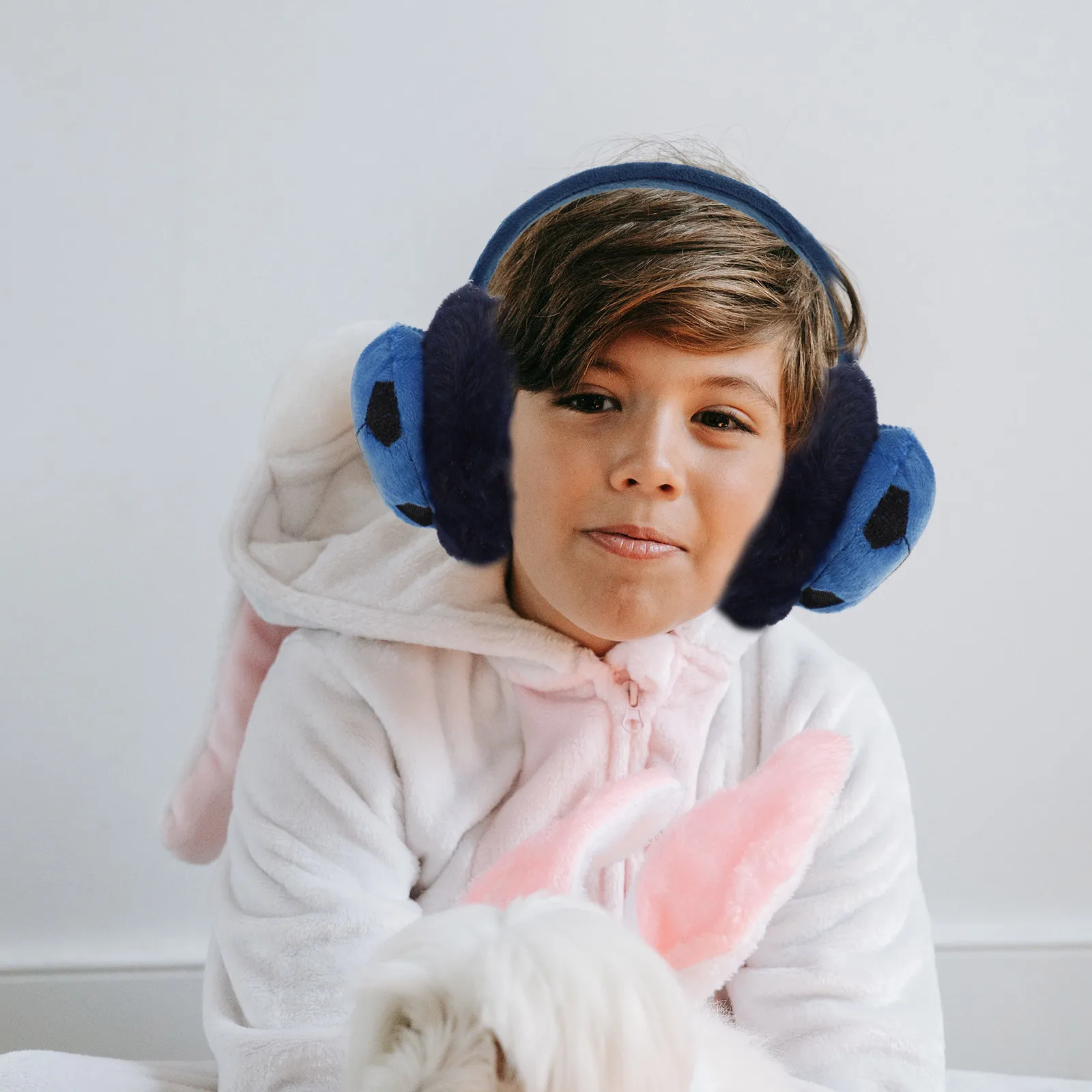 

1Pcs Warm-Keeping Earmuff Soccer Shape Durable Outdoor Winter Ear Protective Cover Comfortable Boys Ear Warmer