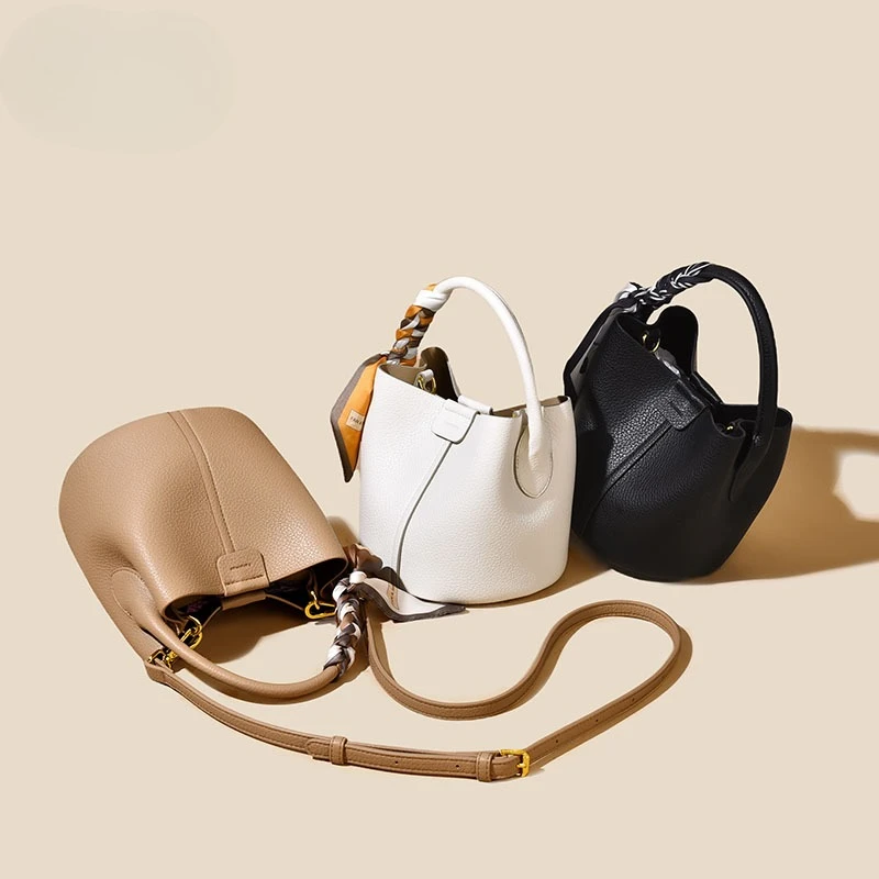 

Fashionable Women's Messenger Bag Shoulder Bag Hand Bags, Luxury Brand Leather Design for Elegant Daily Use