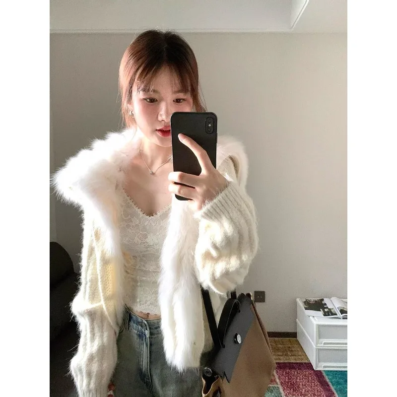 

Белый темно-синий вязаный кардиган с искусственным лисьим волосом, женский осенне-зимний 2022, новый мягкий восковой свободный и тонкий свитер, куртка