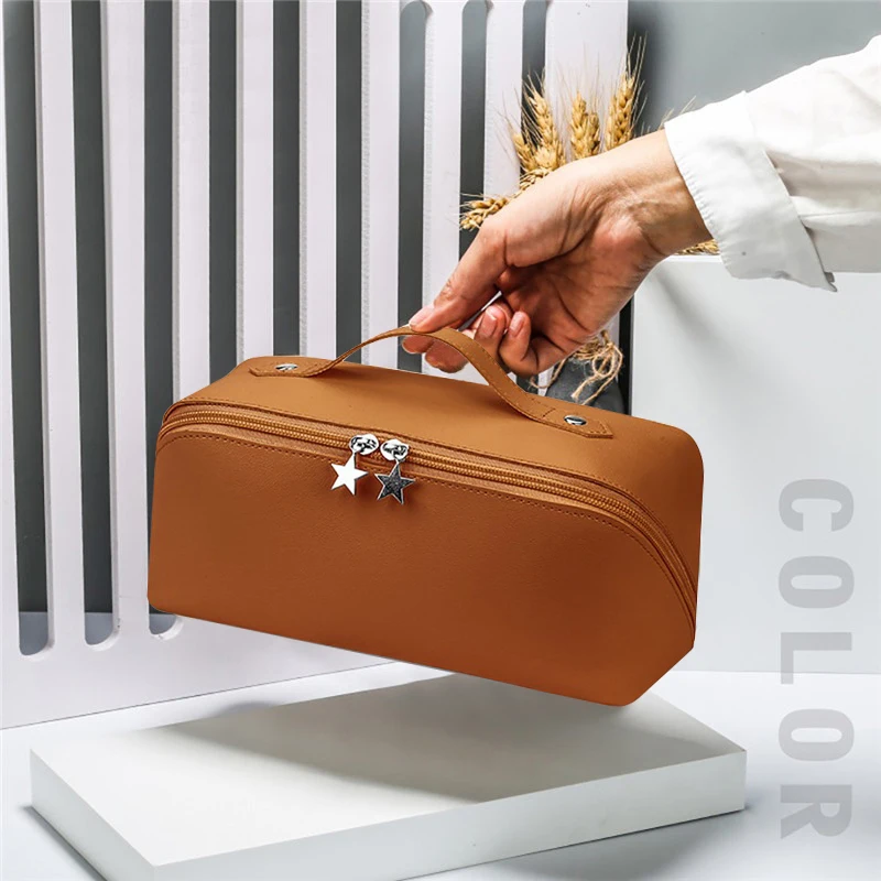 Bolsa de maquillaje de tendencia, Kit de almacenamiento de cosméticos de gran capacidad, bolsa de aseo de viaje, bolsa de maquillaje Ins Advanced Sense, bolsa de almacenamiento portátil