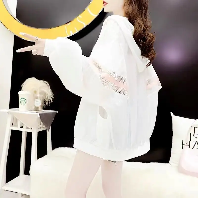 White UV protection Sunscreen Women's Thin Jacket Western Style 2022 new Summer Loose Oversize Breathable Cardigan Hooded Jacket