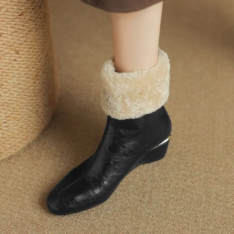 

Women Ankle Boots Retro Short Botas Ladies Shoes Sheepskin Elegant Botas Round Toe Autumn Spring Basic Shoes Wedge Heel