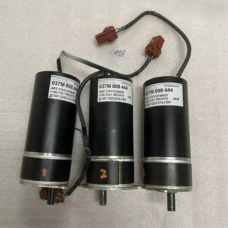 037M80844 037M808744 037M812544 RECHTS Ink Key Crock Motor Suitable for MAN Roland 700 Printing Machine Spare Part