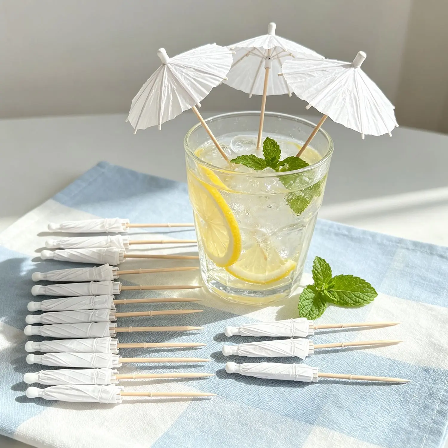 50Pcs White Umbrella Graffiti Cocktail Drink Picks Food Fruit Bamboo Toothpick Dessert Cake Stick for Wedding Theme Party Decor - view 3