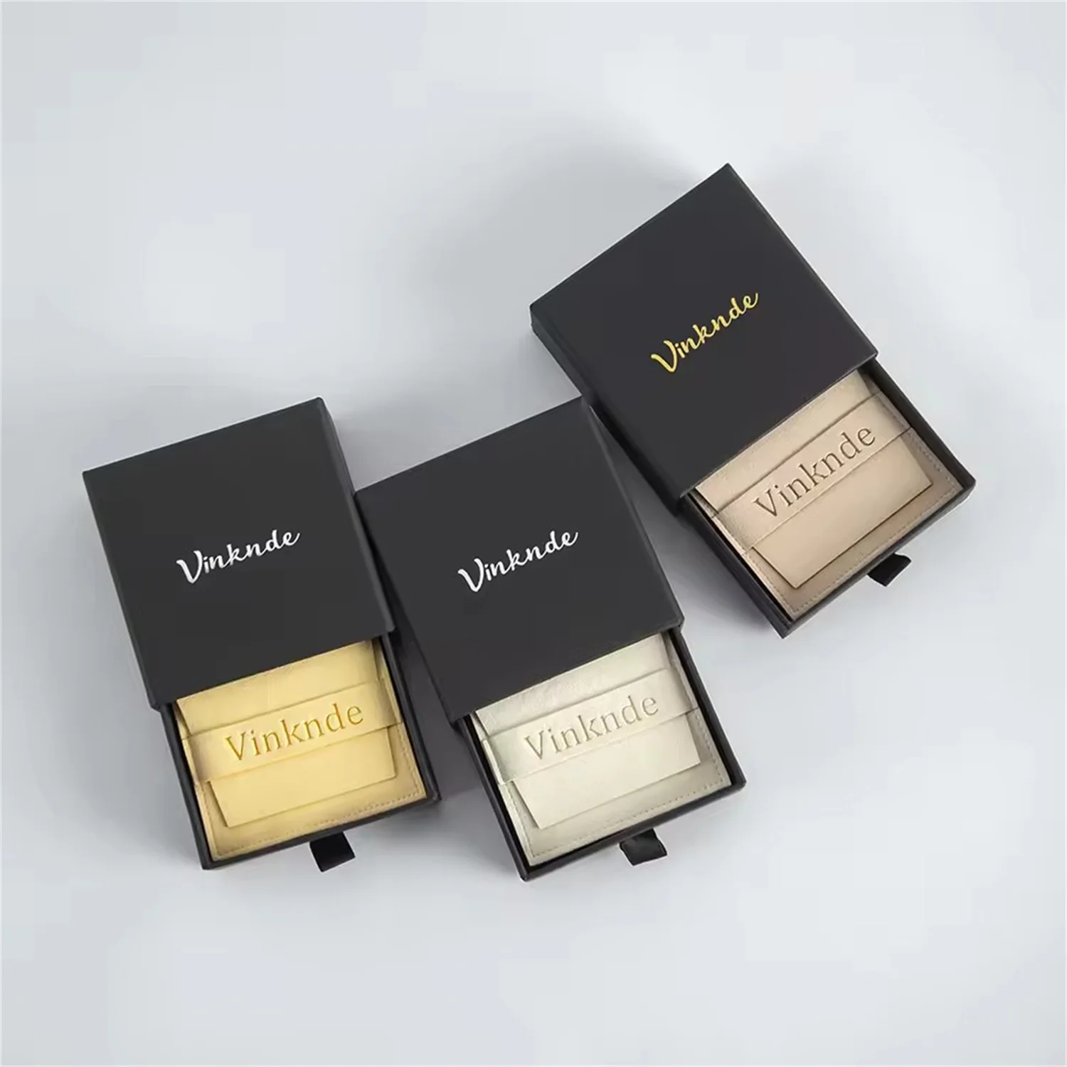

Black Paper Drawer Gift Box Jewelry Packaging Embossing Logo Microfiber Ring Pouch Bag Bracelet Necklace Earring Storage Case