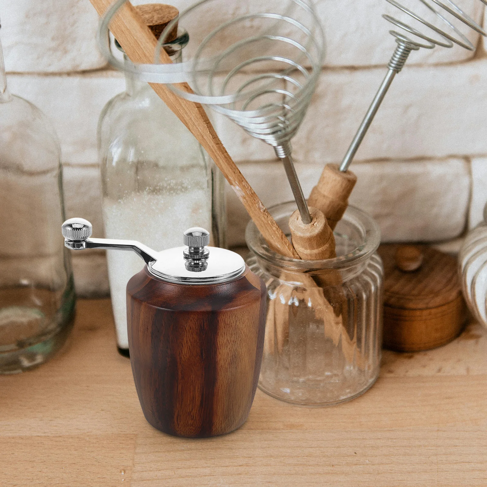 

Hand Operated Pepper Grinder Mini Wooden Manual Grinders for Coffee Spice Round Kitchen BBQ Tool Portable