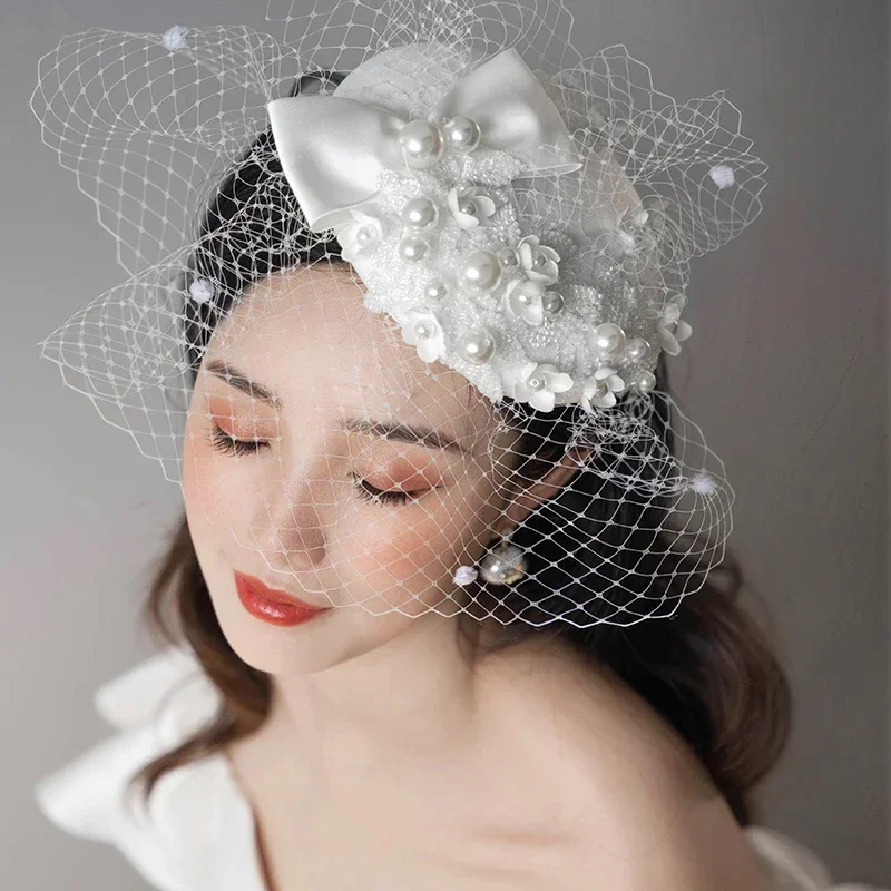 French British Celebrity Pearl Top Hat Bridal Dress Mesh Bow Studio Photo Headgear