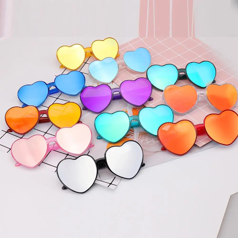 Trendy Party Glasses Cosplay UV400 Protection Heart Sunglasses for Women Clout Goggle Heart-Shaped Sunglasses