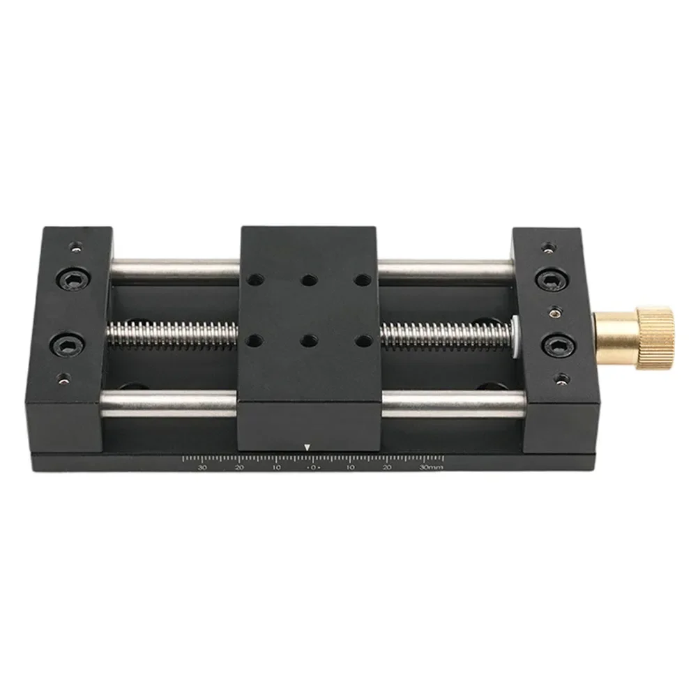 table-coulissante-unidimensionnelle-pour-deplacement-sur-l'axe-x-concue-pour-une-stabilite-accrue-et-des-performances-durables