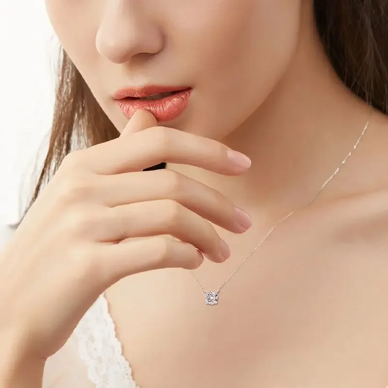 Internet Celebrity Same Fairy Ins Sweet Cool Wind Moissanite Necklace 925 Sterling Silver Collarbone Chain Niche High Sense