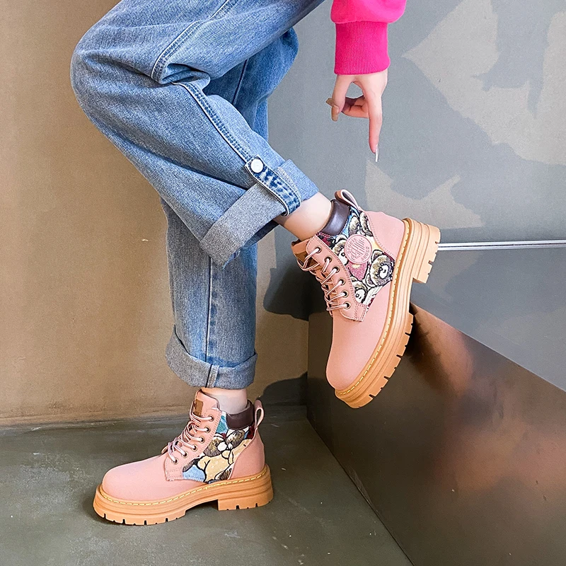 CRLAYDK Hiking Work Boots for Women Cartoon Patchwork Outdoor Ankle Platform Booties Lug Sole Snow Short Walking Combat Shoes