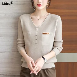 2022 Women's Clothing Loose Solid T-Shirts Casual Pockets Button V-neck Temperament Bottoming Autumn Winter Thin Office Lady