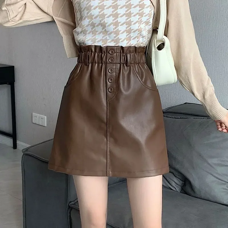 

Hip hugging midi skirt 2024 autumn/winter new item elastic high waist slimming A-line PU leather short skirt