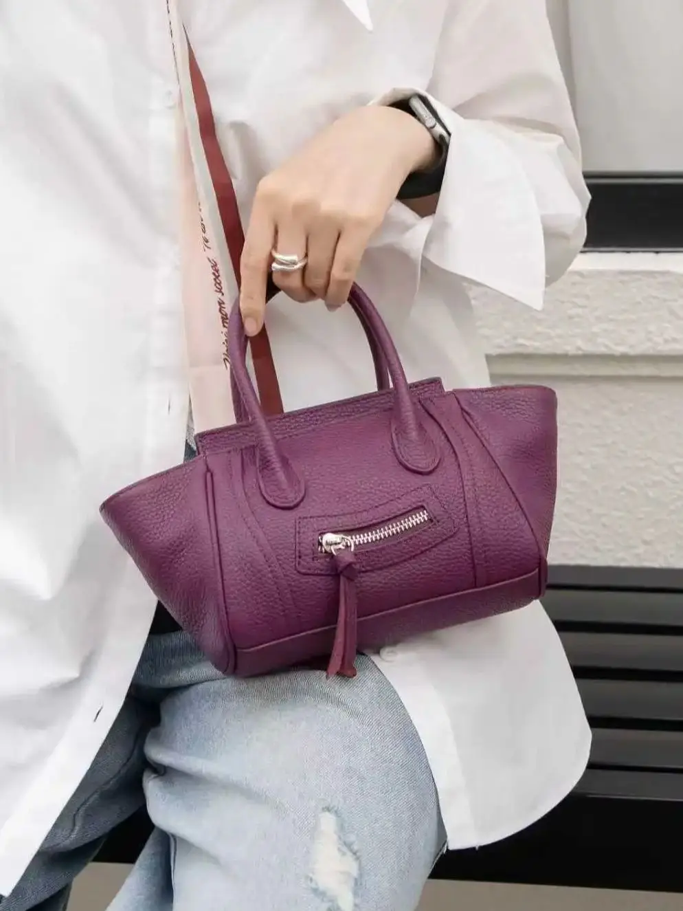 

Genuine Grade Women's Shoulder Crossbody Purse Bags Luxury Designer Brand Small Handbag Ladies Cowhide Tote Work Bag for Woman