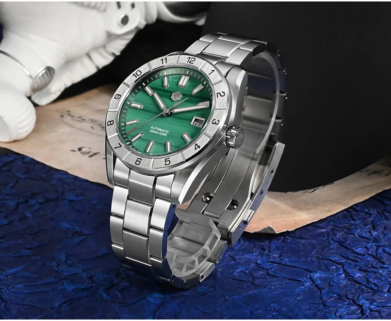 San Martin Men Automatic Watch 42mm Mechanical Wristwatch 10ATM Luminous Sapphire NH35 Peacock Gemstone Dial