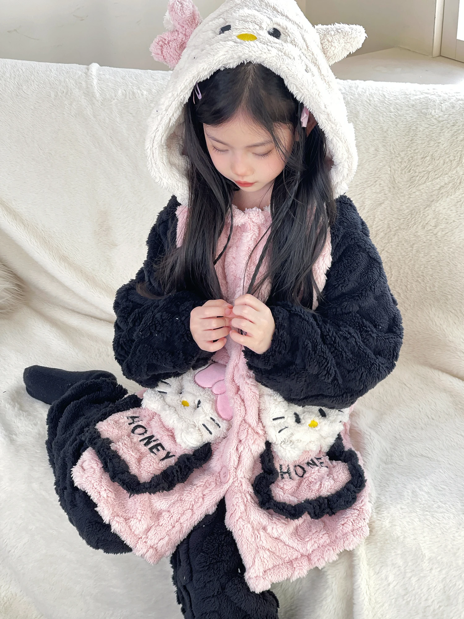 girls'-winter-spwear-fce-lined-thiened-coral-fce-mid-length-outfit-cute-home-clothes-children's-coral-velvet-set