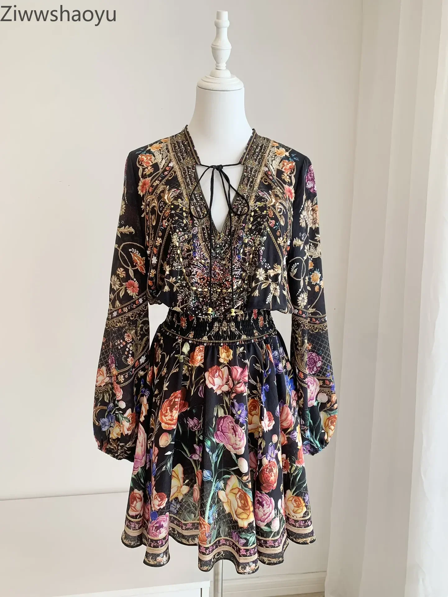 

High Quality Autumn Women Fashion Runway Designer Silk Flower Printed Beaded Elastic Waist V-Neck Vintage Full Sleeve Mini Dress