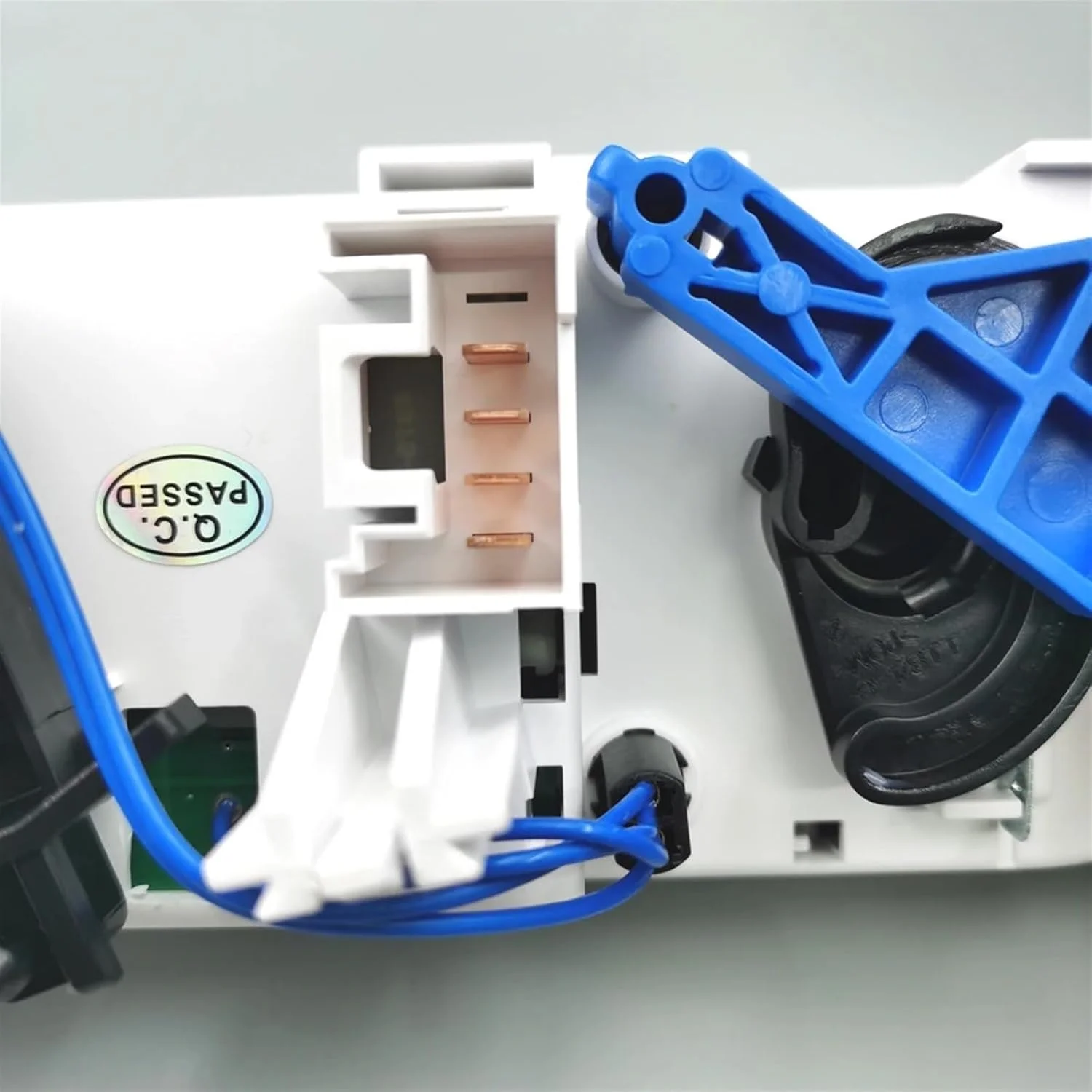 377820045D Klimaanlagen-Bedienfeld Kompatibel mit VW GOL SEVEIRO PARAT G3 G4 LKW 24V 4PIN – Detail 7