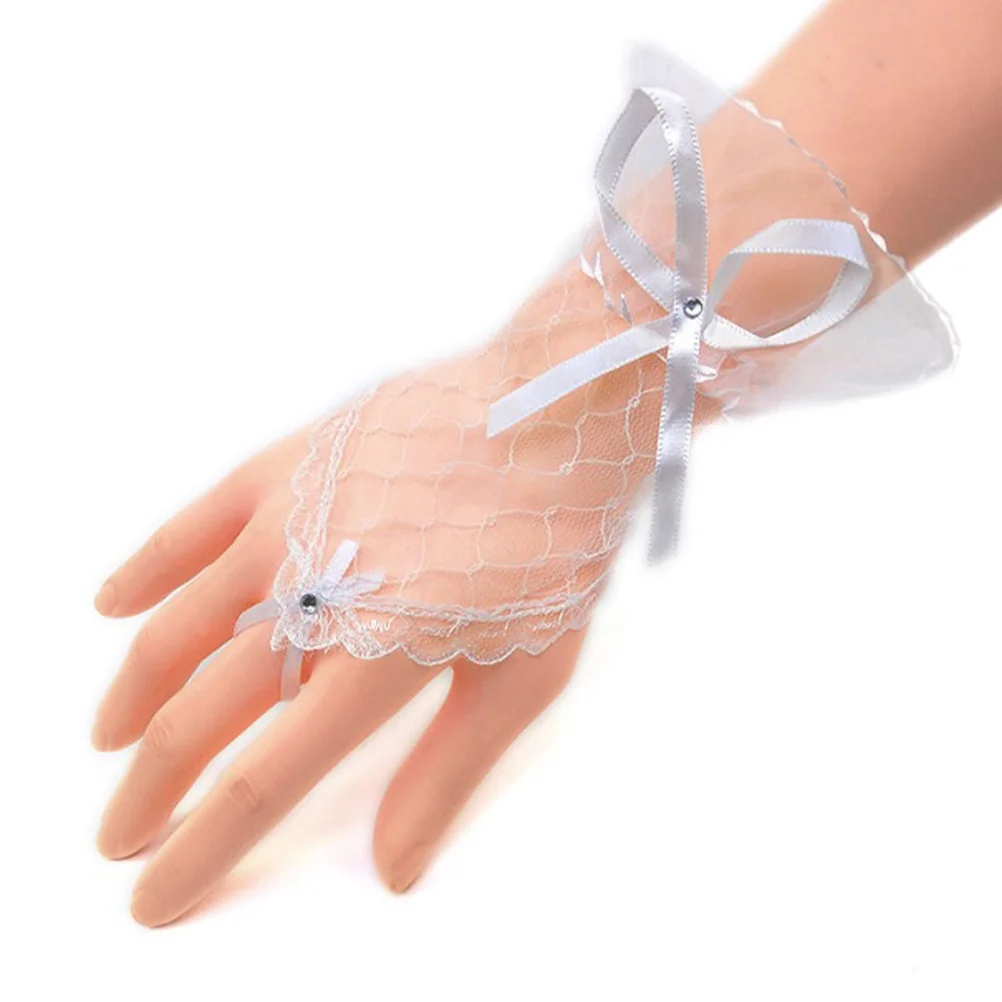 

4Pairs Lace Gloves Wedding Bridal Dress Gloves Elegant Stretchy Fit for Women Ideal for Prom Opera Performance Formal Event Red