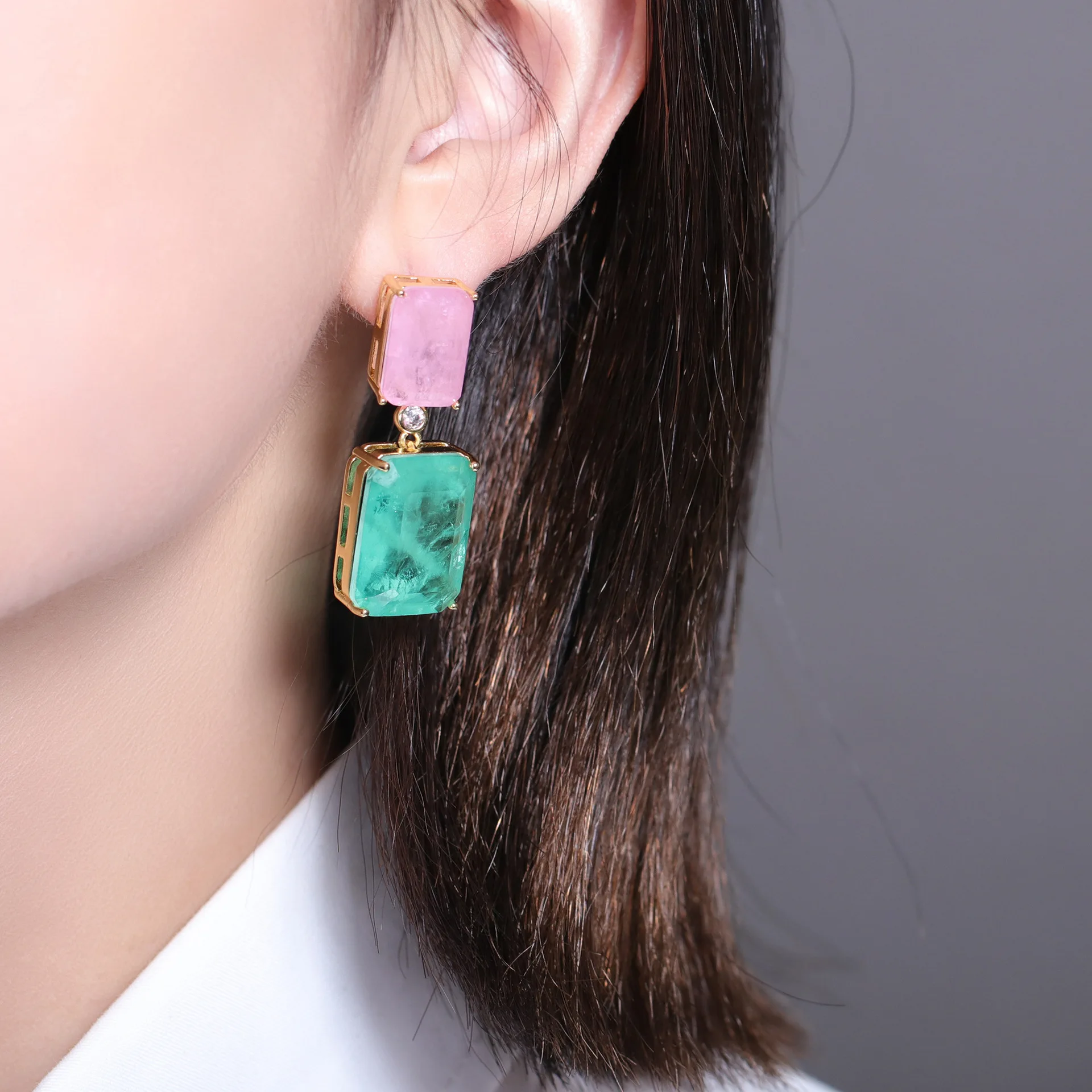 

New INS style earrings in Europe and the United States low-key luxury foreign trade long Paraiba rainbow earrings coloured treas