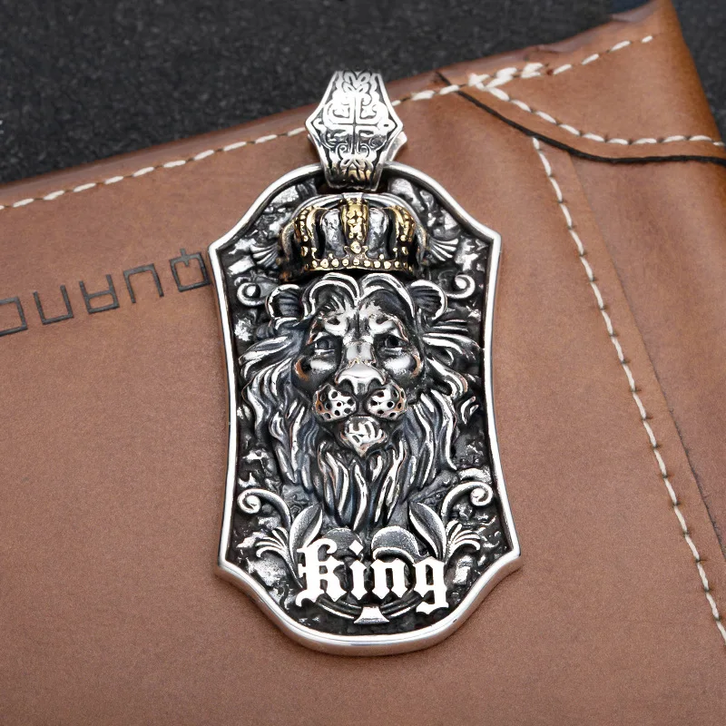 

European and American domineering lion three-dimensional hanging tag men's S925 pure silver pendant, light luxury heavy industry