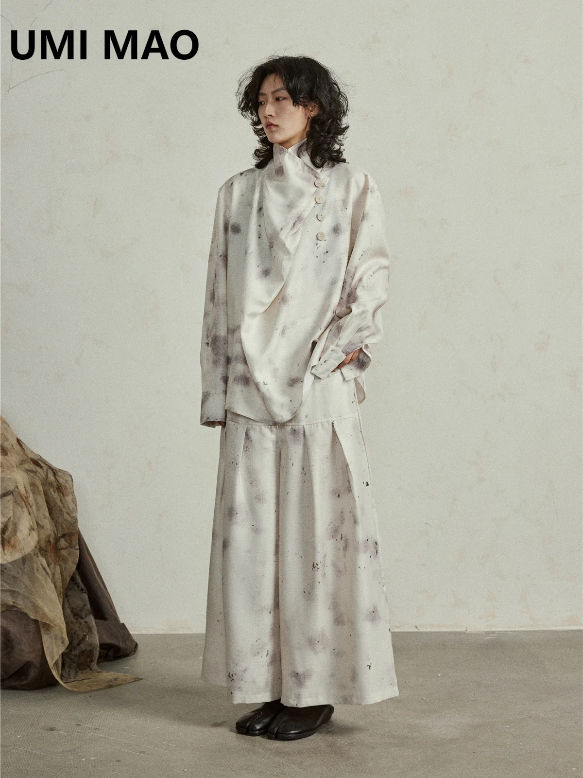 

UMI MAO Unique Design Sensation Yamamoto Feng Shui Ink Plant Halo Dyed Long Sleeved Shirt Wide Leg Pants Two Piece Set