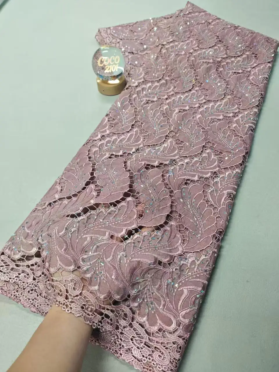 

2026 High-Quality Africa Nigerian Sequins Cotton Lace Fabric Embroidery Tulle 5 Yards for Wedding Party Dress Chiffon XL200