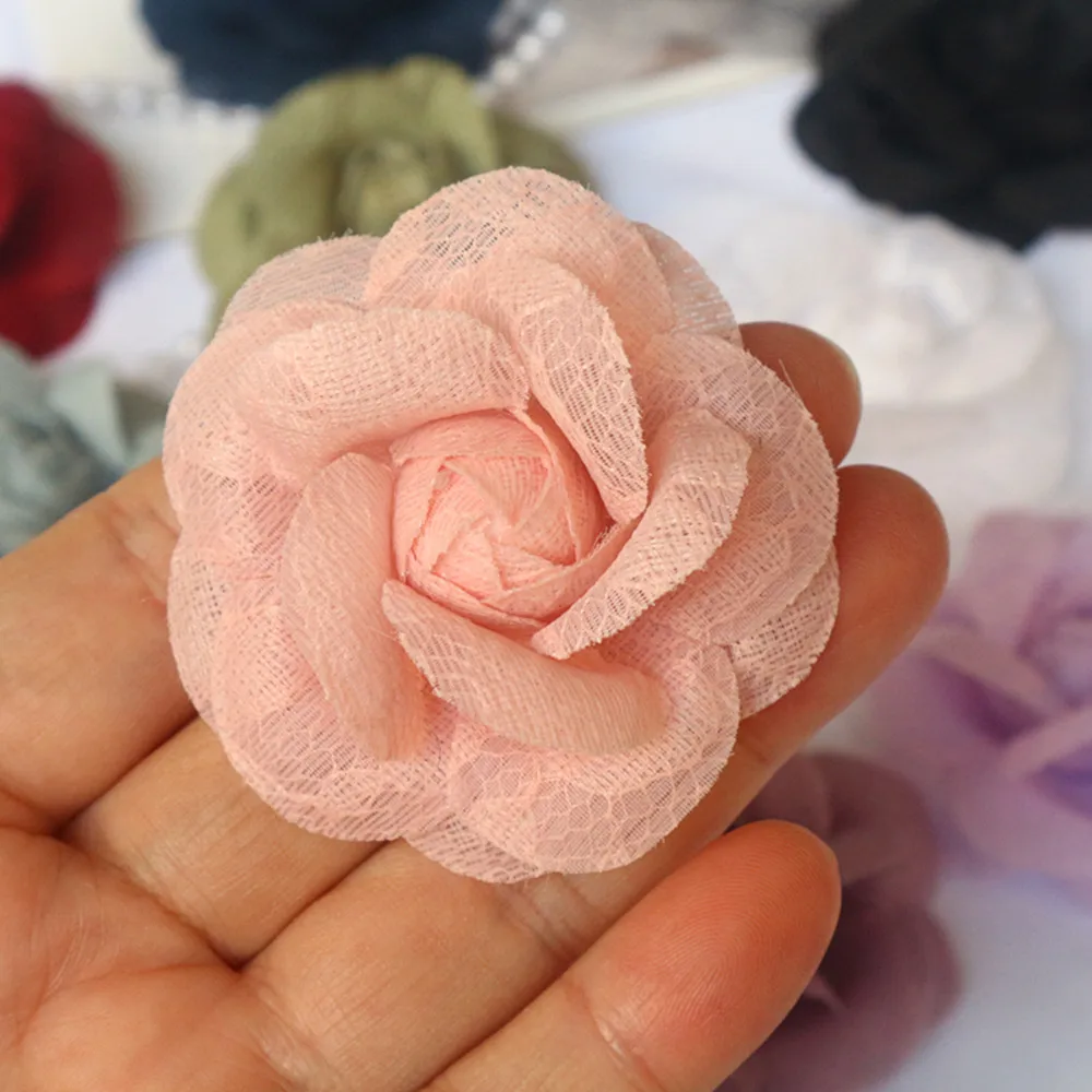 5PCS 5,5 CM Handgemachte Spitze Stoff Kamelie Rose Blume Kopfbedeckung Hut Kleid Kleidung Dekoration Haar Zubehör Brosche DIY material – Detail 11