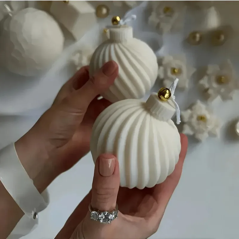 2Pcs Christmas Spherical Silicone Candle Molds, Round Ball Mould for DIY Aromatherapy Candle Resin Plaster Xmas Home Decor
