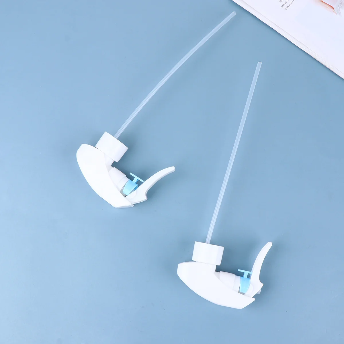 4 قطعة فوهات رذاذ عالمية البلاستيك الزناد رذاذ القمم للبستنة التنظيف المنزلي الحديقة سيارة بالتفصيل تدريب الحيوانات الأليفة