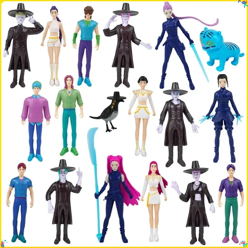 

###***Random 5.3-11.5cm Hunter Girl Group PVC Action Figure Toy Decorative Item Bag Packaged