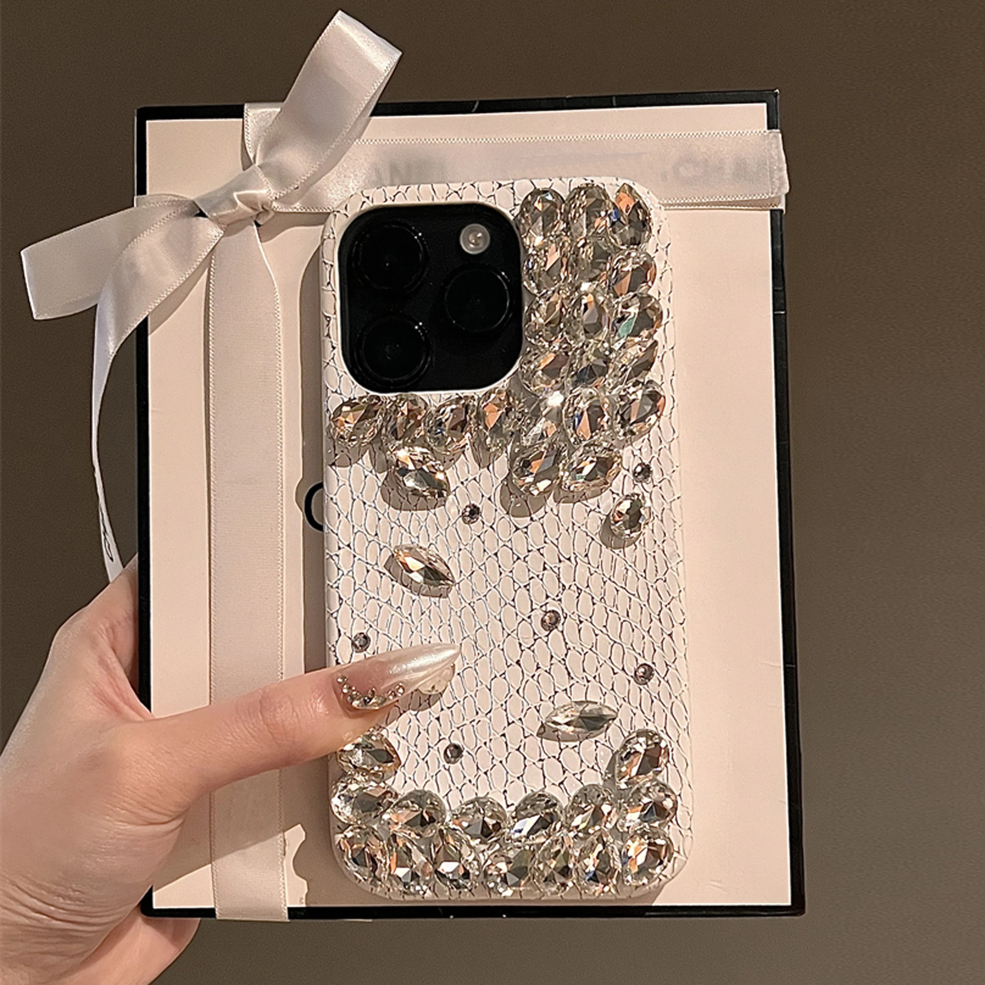 Snake-Print Skin Rhinestone Phone Case For iPhone 15 14 13 12 11 Pro Max Fall-Proof Luxury Girl Phone Case